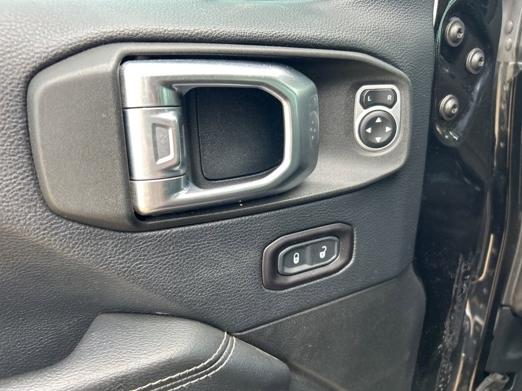 2019 Jeep Wrangler Unlimited Sahara 4x4