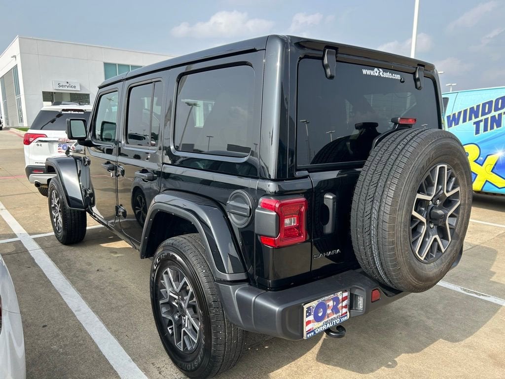2025 Jeep Wrangler 4-Door Sahara 4x4