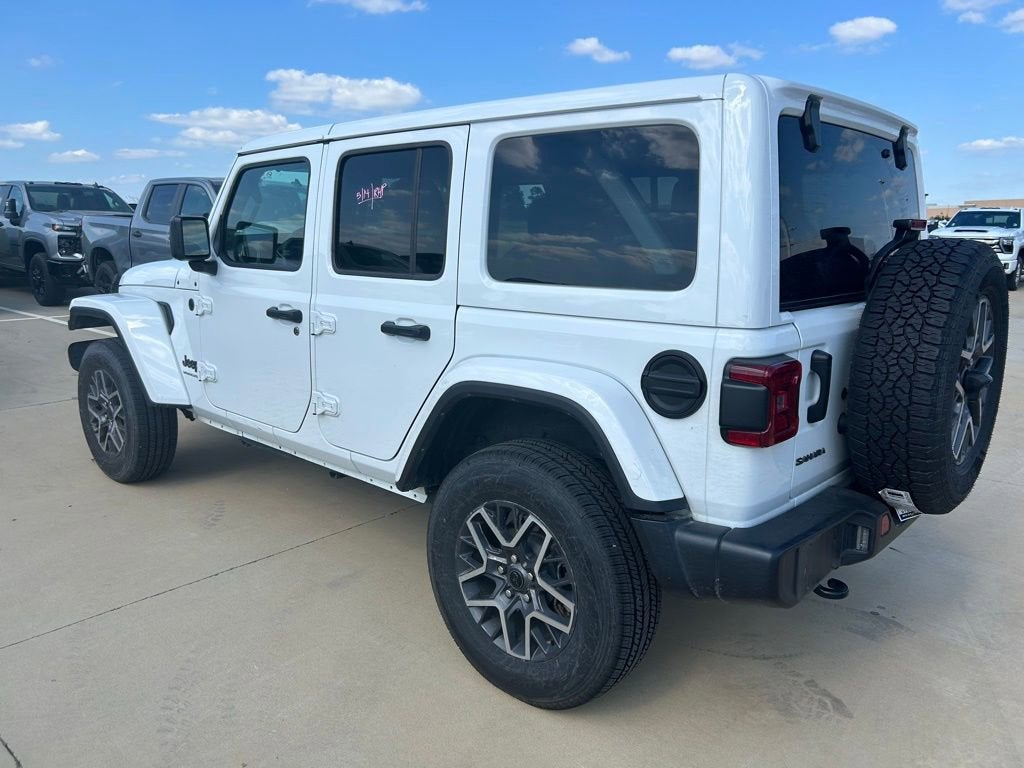 2025 Jeep Wrangler 4-Door Sahara 4x4