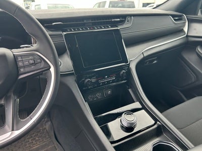 2025 Jeep Grand Cherokee Laredo X 4x2