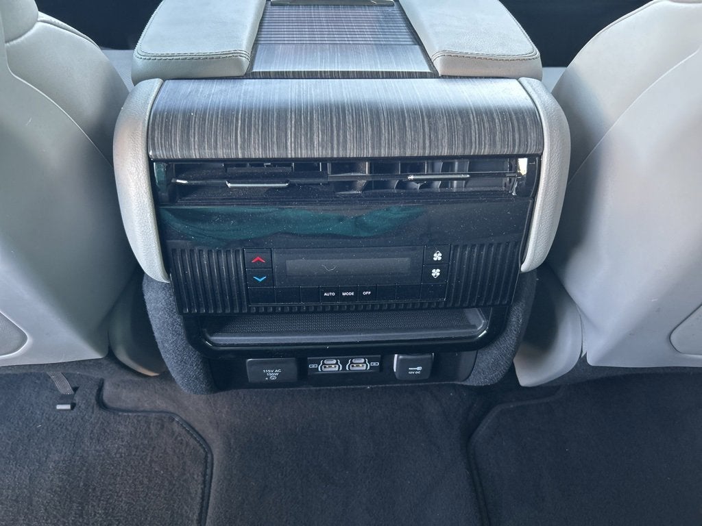 2024 Jeep WAGONEER L SERIES II