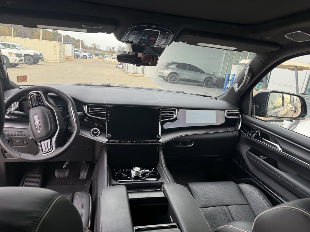 2025 Jeep Grand Wagoneer L Obsidian 4x4