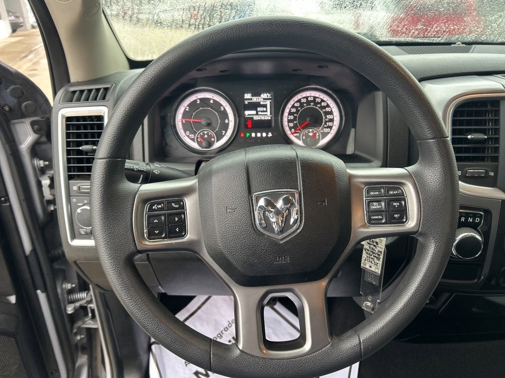 2024 RAM 1500 Classic SLT Quad Cab 4x2 6'4" Box