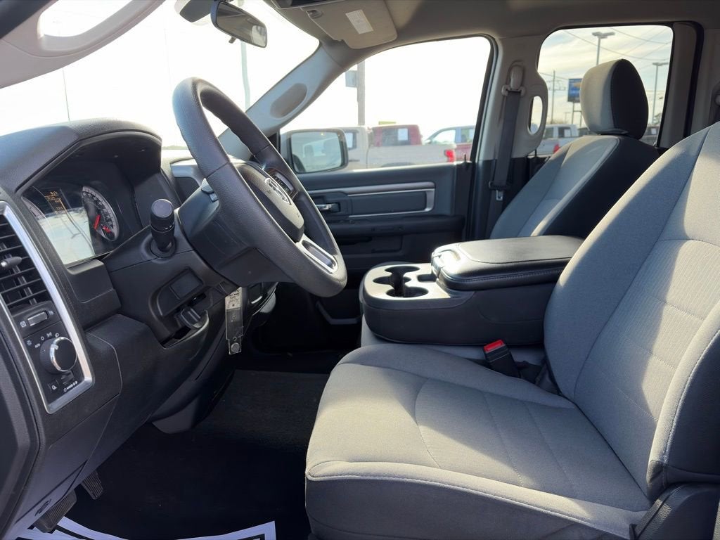 2024 RAM 1500 Classic SLT