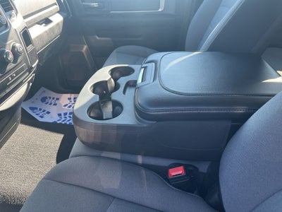 2024 RAM 1500 Classic SLT Quad Cab 4x2 6'4" Box