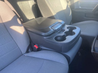 2024 RAM 1500 Classic SLT Quad Cab 4x2 6'4" Box