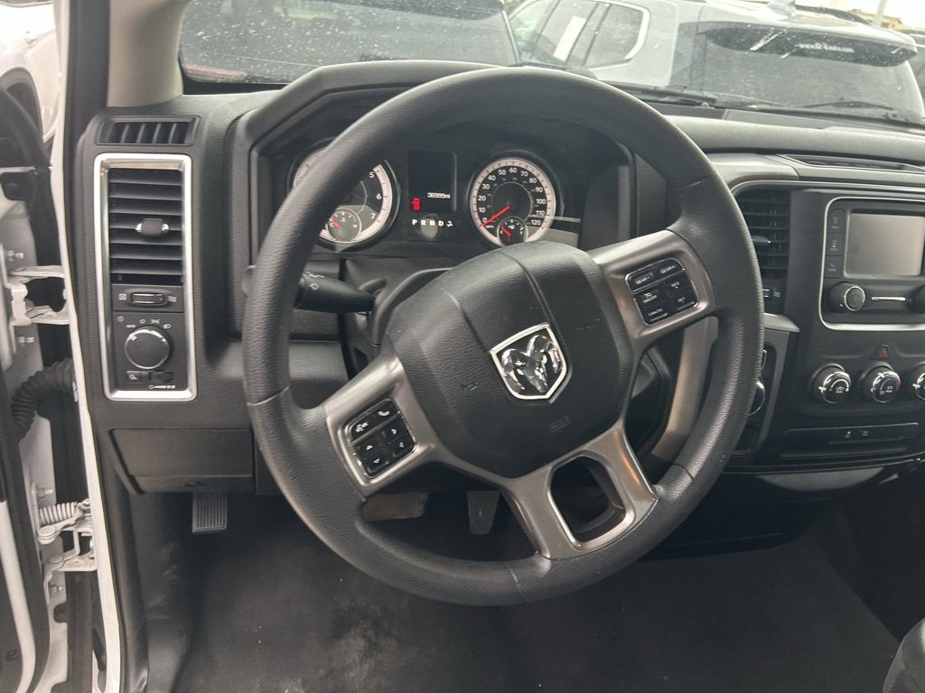 2024 RAM 1500 Classic SLT Quad Cab 4x2 6'4" Box