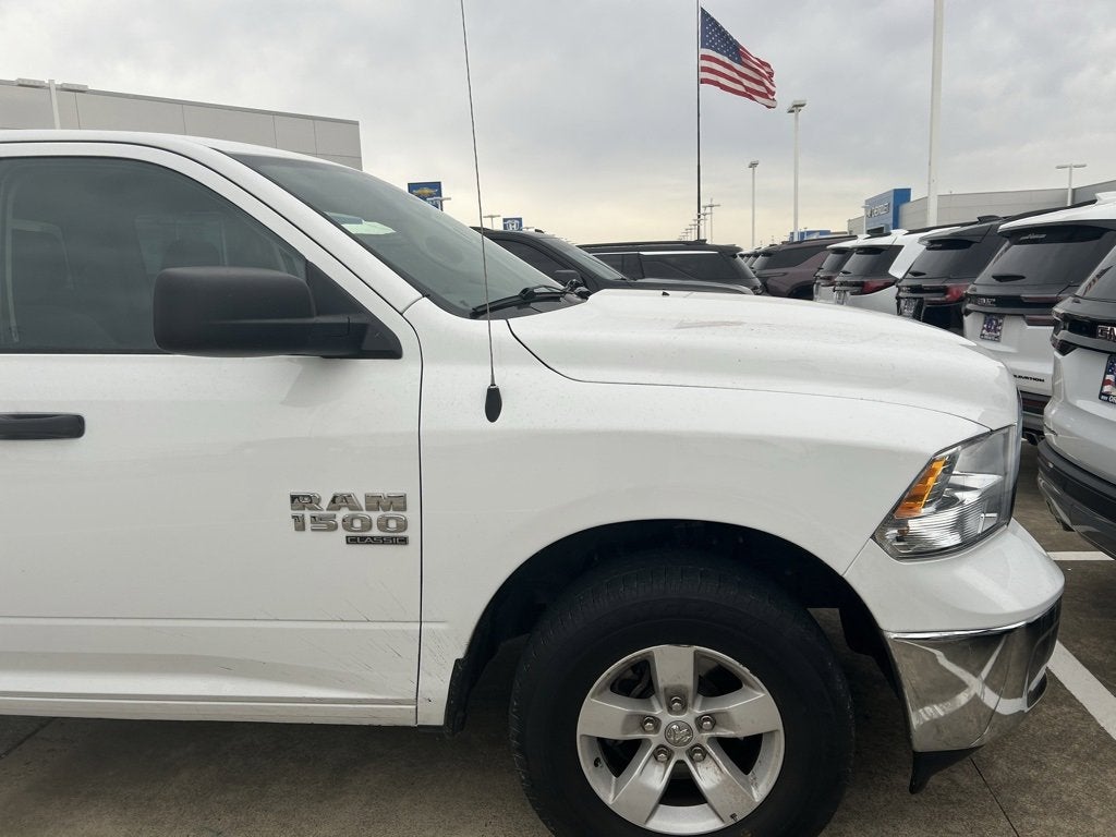 2024 RAM 1500 Classic SLT Quad Cab 4x2 6'4" Box