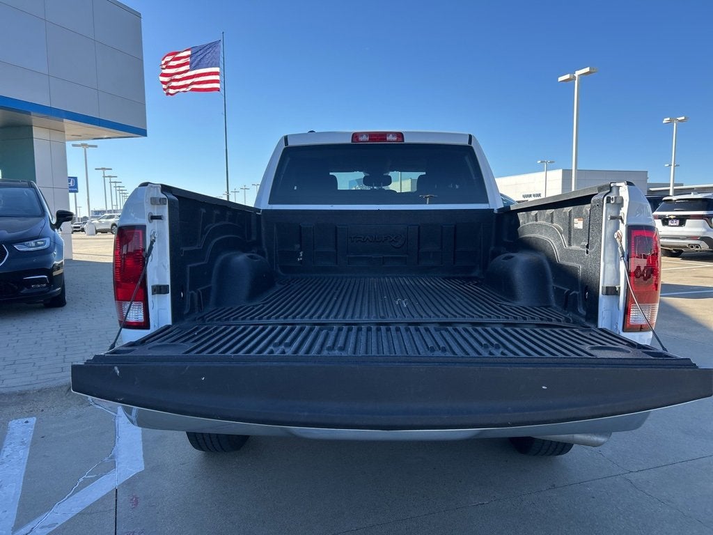 2024 RAM 1500 Classic SLT Quad Cab 4x2 6'4" Box