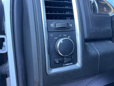 2023 RAM 1500 Classic SLT Crew Cab 4x2 5'7" Box