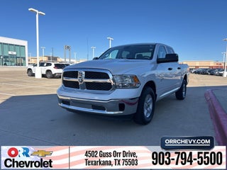 2023 RAM 1500 Classic SLT Crew Cab 4x2 5'7" Box