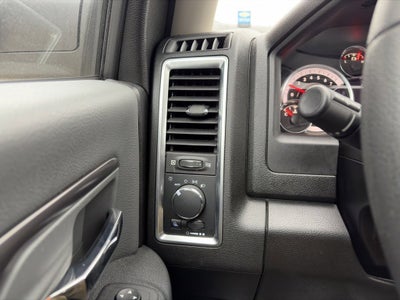 2023 RAM 1500 Classic SLT Crew Cab 4x2 5'7" Box