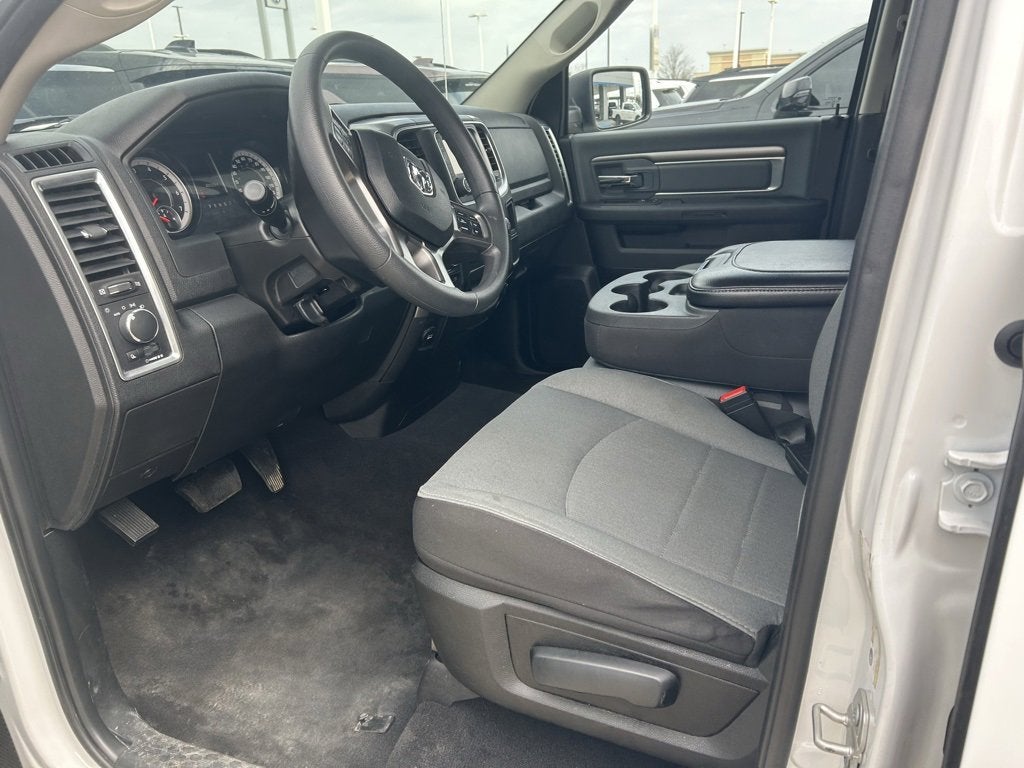 2024 RAM 1500 Classic SLT