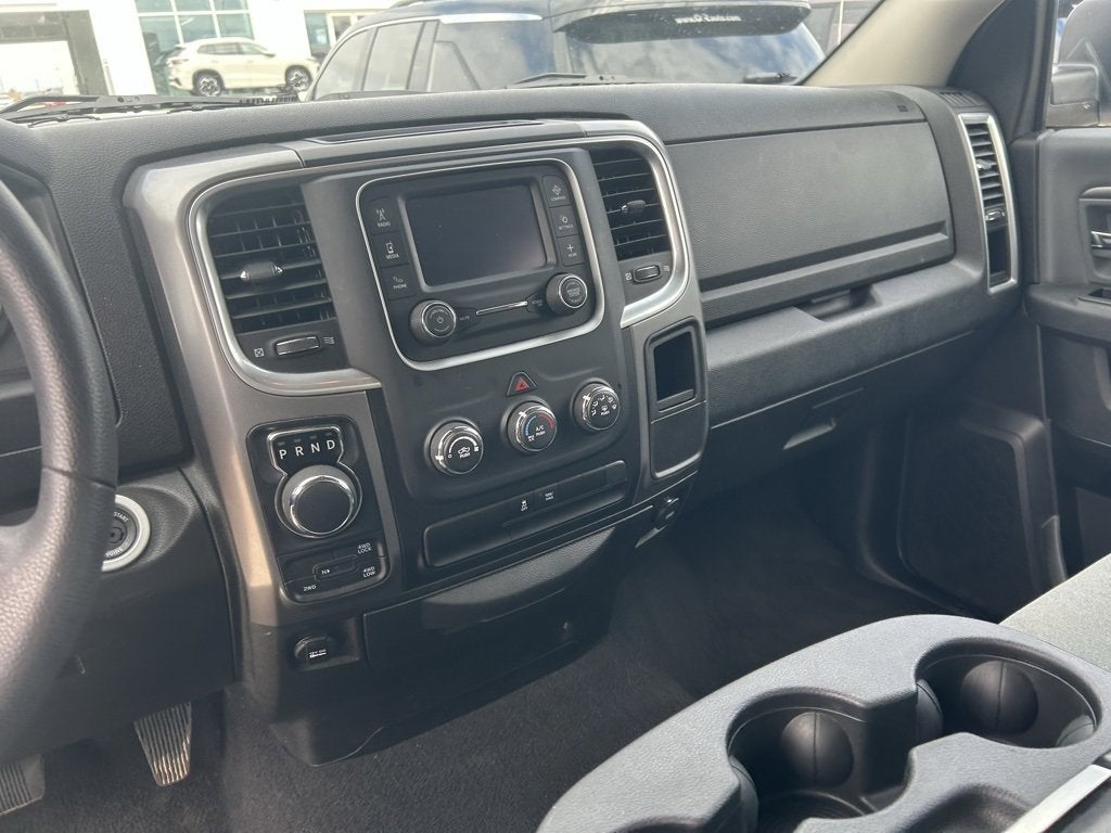 2024 RAM 1500 Classic SLT