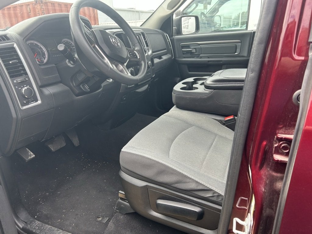 2024 RAM 1500 Classic SLT