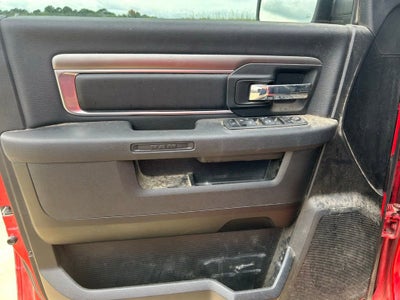 2022 RAM 1500 Classic Warlock Quad Cab 4x4 6'4" Box