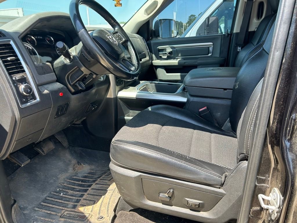 2018 RAM 1500 Lone Star Silver Crew Cab 4x4 5'7" Box