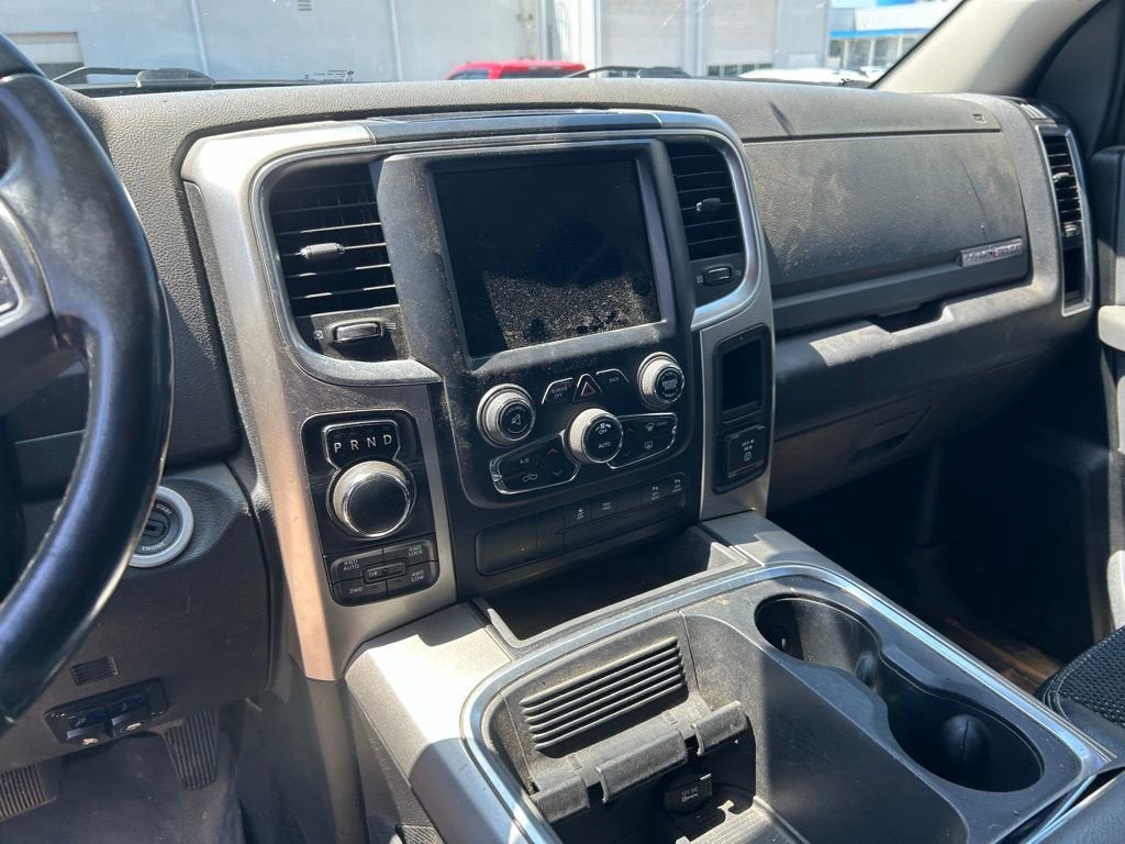 2018 RAM 1500 Lone Star Silver Crew Cab 4x4 5'7" Box