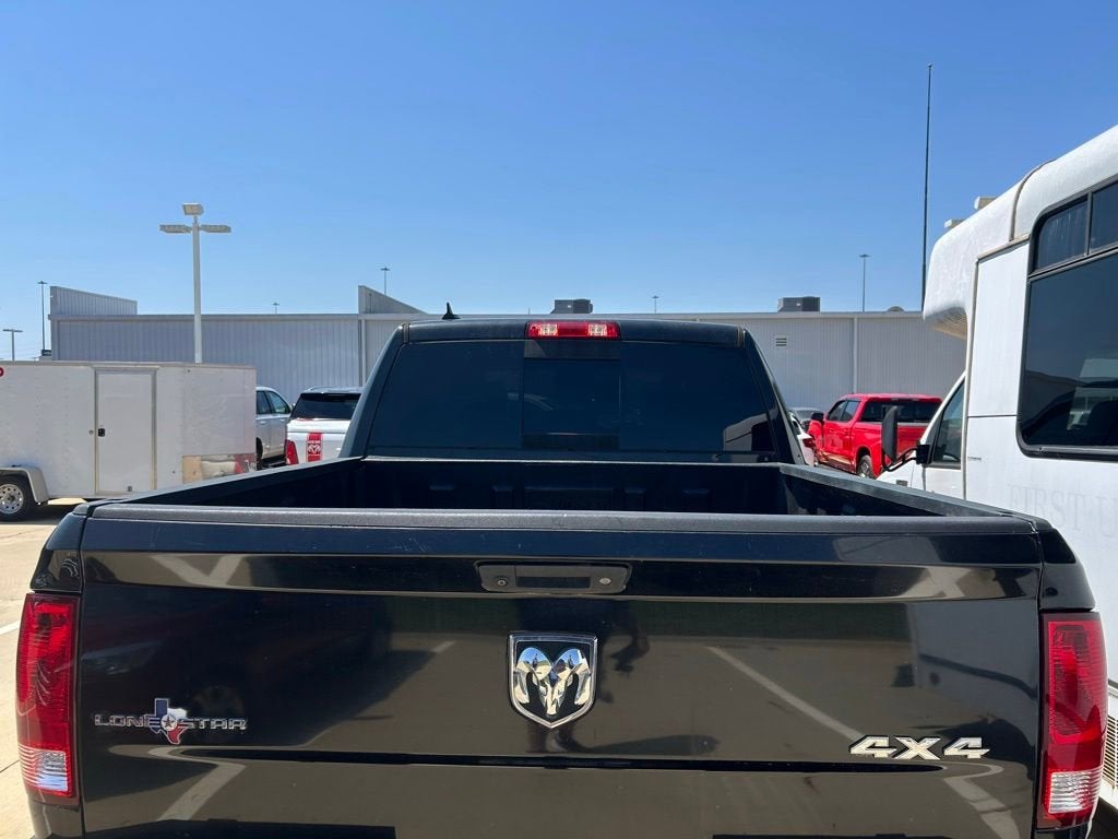 2018 RAM 1500 Lone Star Silver Crew Cab 4x4 5'7" Box