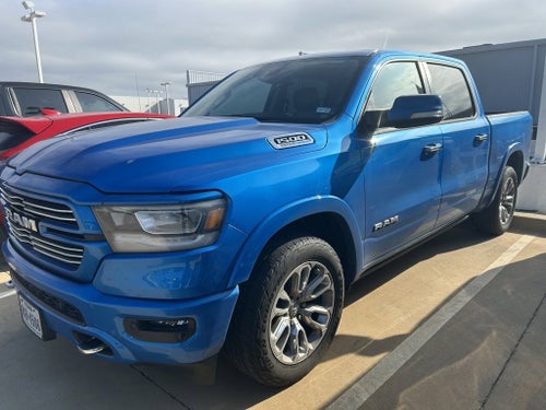 2022 RAM 1500 Laramie Crew Cab 4x2 5'7" Box