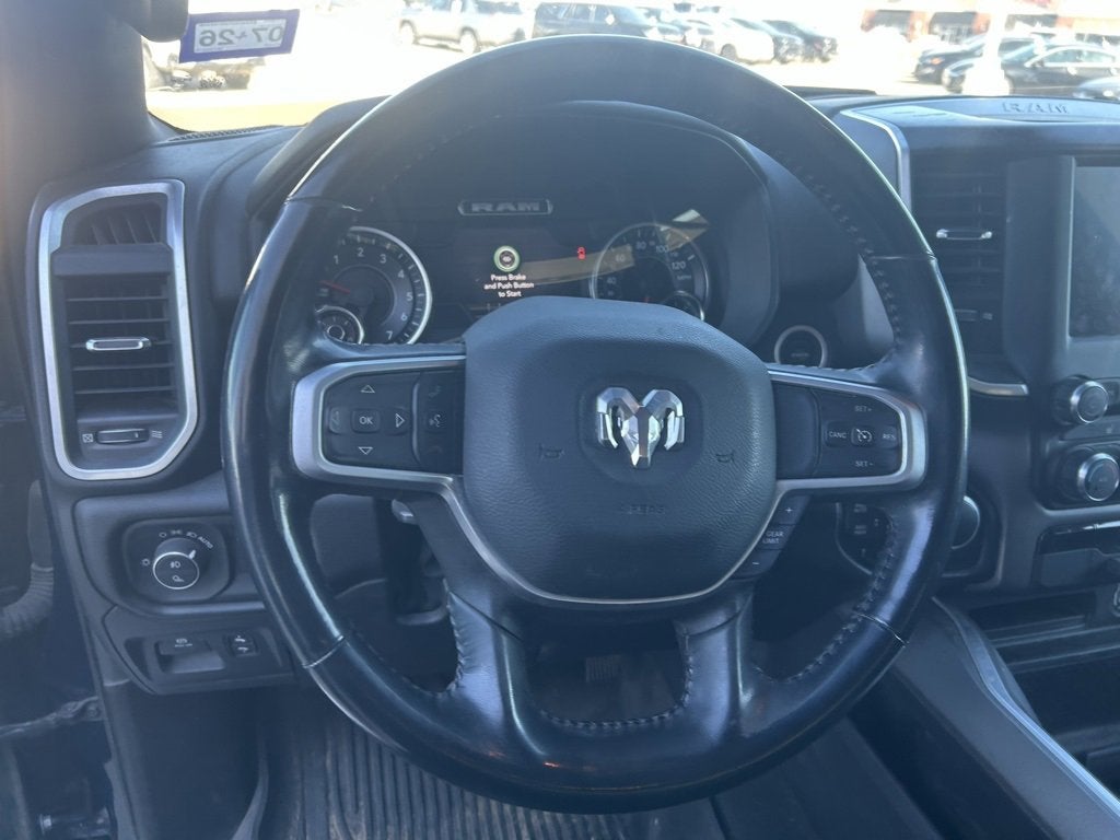 2022 RAM 1500 Big Horn Crew Cab 4x4 5'7" Box