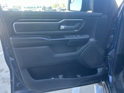 2022 RAM 1500 Big Horn Crew Cab 4x4 5'7" Box