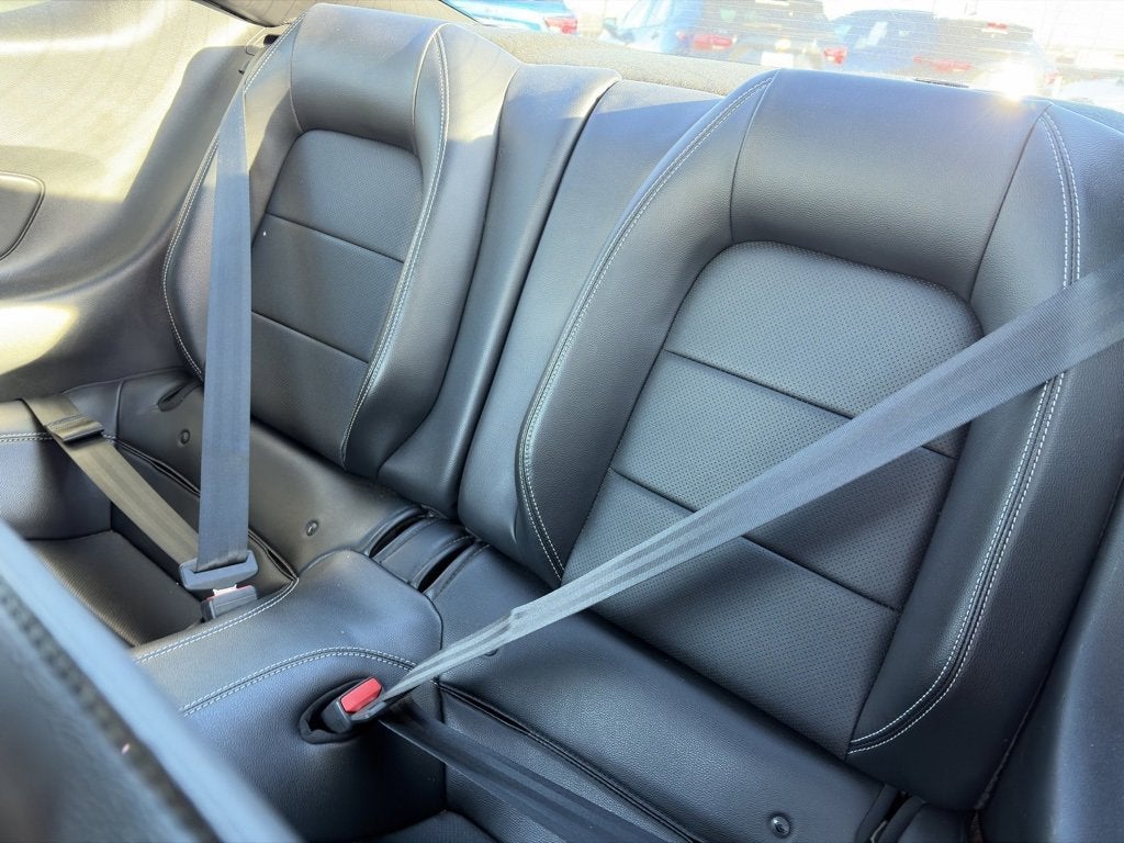 2022 Ford Mustang EcoBoost Premium Fastback