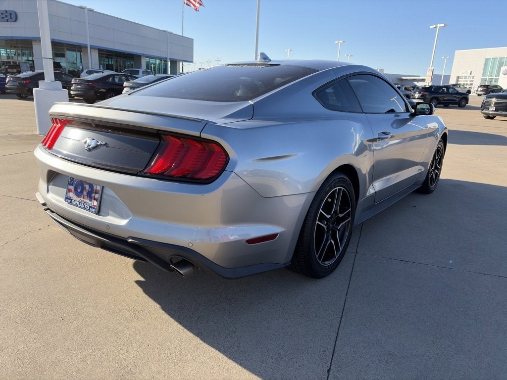 2022 Ford Mustang EcoBoost Premium Fastback