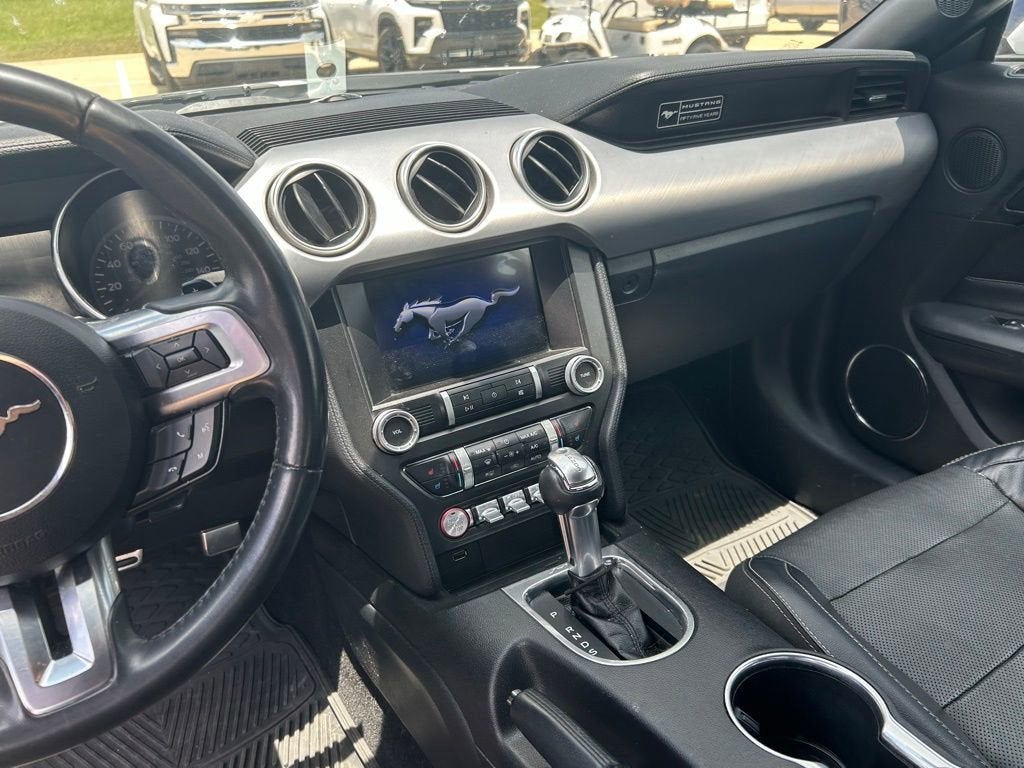 2020 Ford Mustang EcoBoost