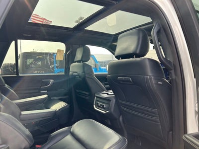 2025 Ford Expedition Platinum MAX