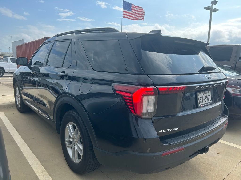 2025 Ford Explorer Active
