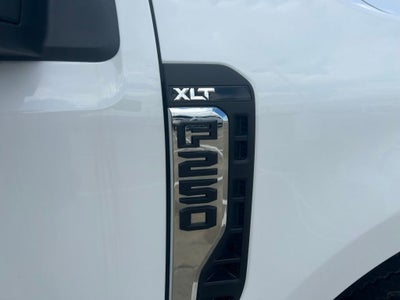 2024 Ford Super Duty F-250 SRW XL