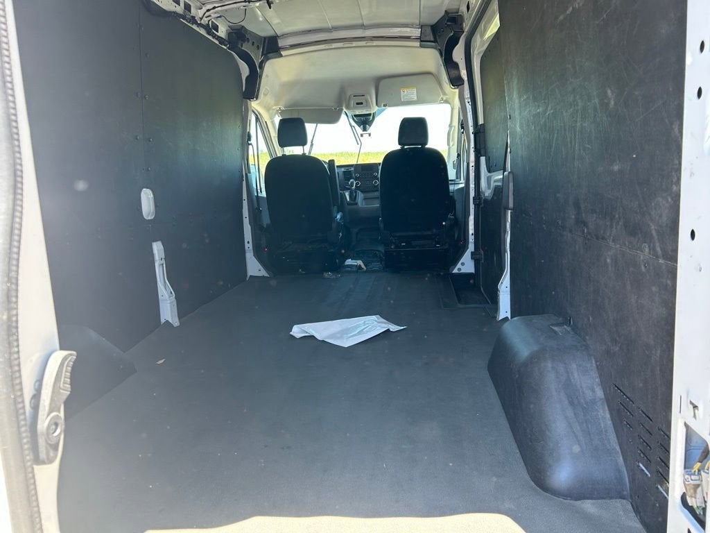 2023 Ford Transit-250 Cargo Van Base