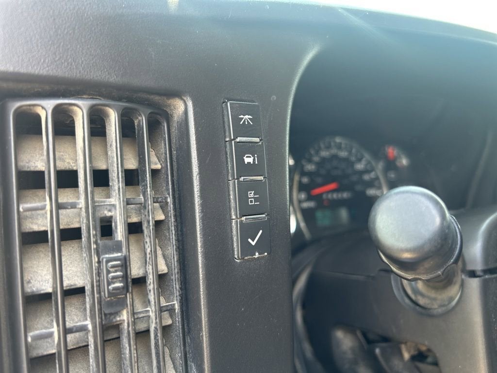 2016 Chevrolet Express Passenger 2500 LS