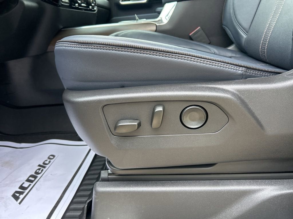 2025 Chevrolet Silverado 3500 HD High Country