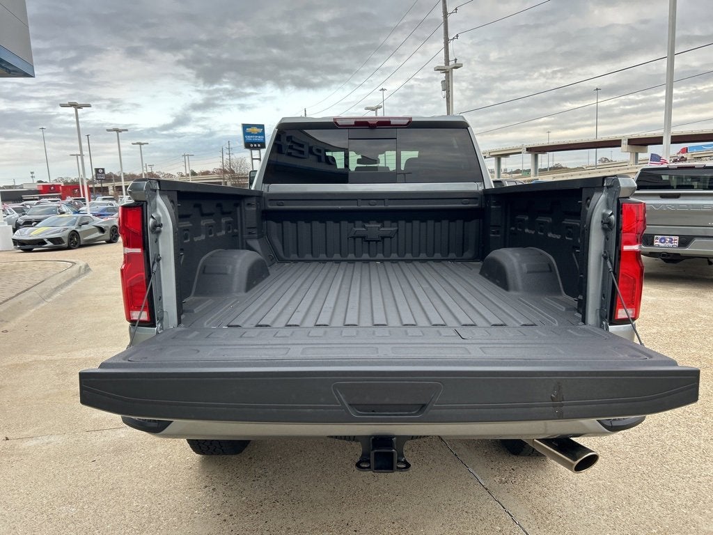 2025 Chevrolet Silverado 3500 HD High Country