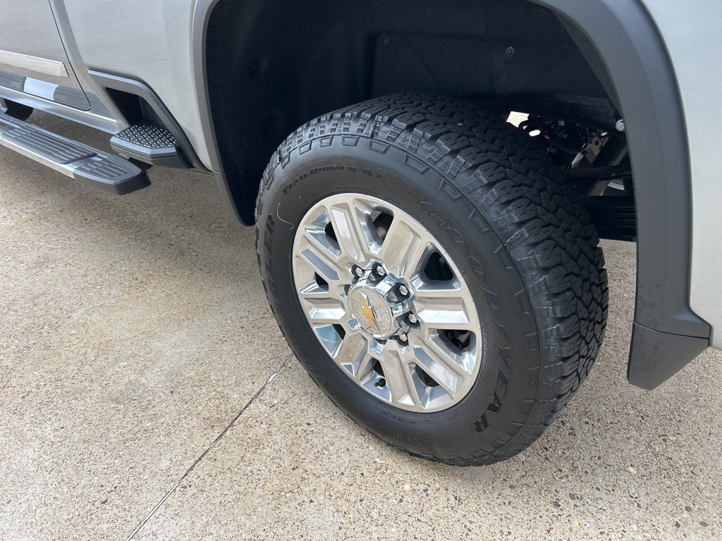 2025 Chevrolet Silverado 3500 HD High Country