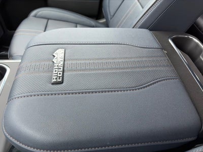 2025 Chevrolet Silverado 3500 HD High Country