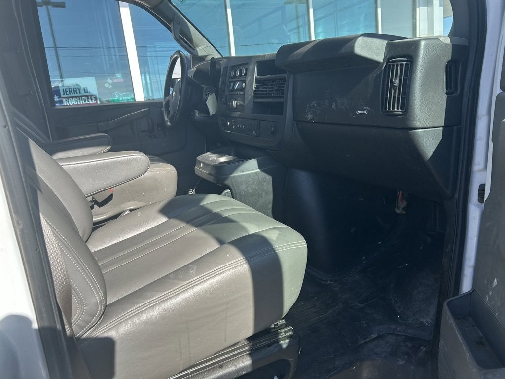 2021 Chevrolet Express Cargo 2500 WT