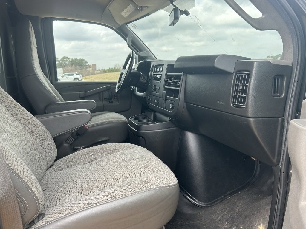 2021 Chevrolet Express Cargo 2500 RWD 2500 Regular Wheelbase WT