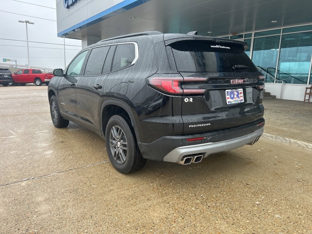2025 GMC Acadia Elevation