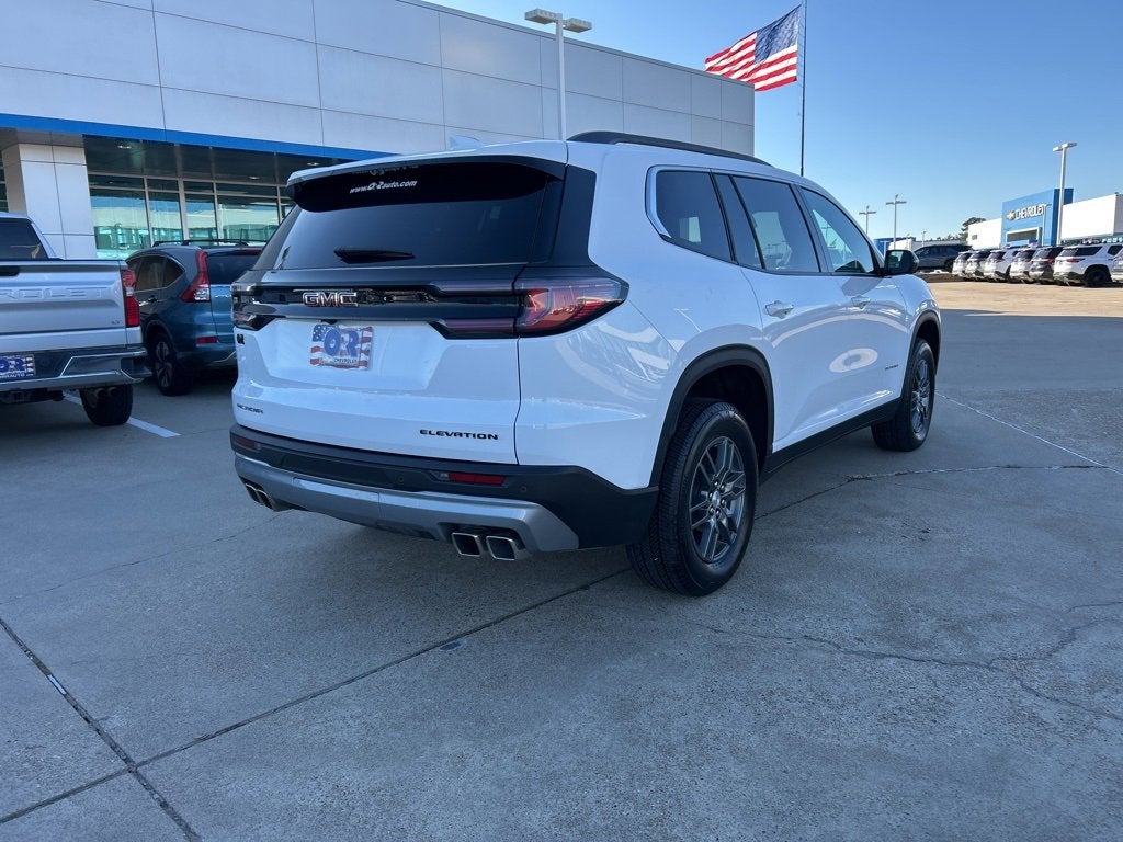 2025 GMC Acadia Elevation