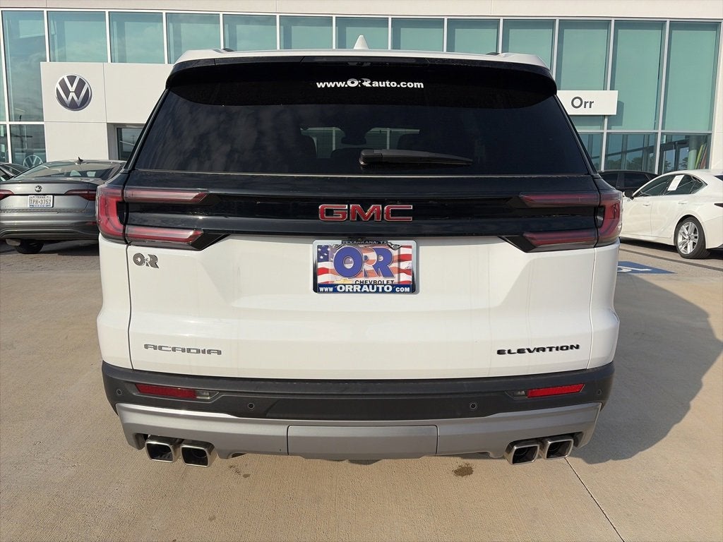 2025 GMC Acadia Elevation