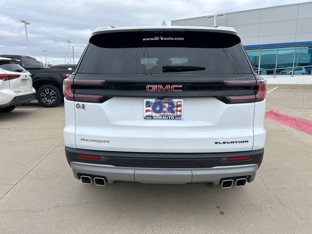 2025 GMC Acadia Elevation