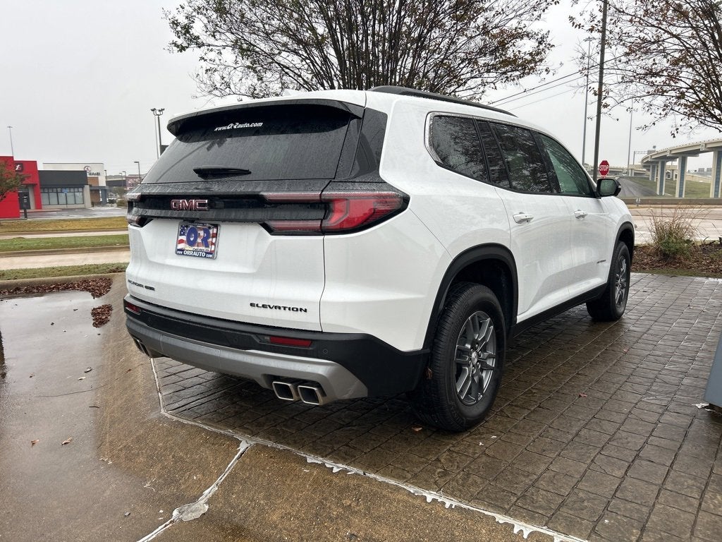 2025 GMC Acadia Elevation