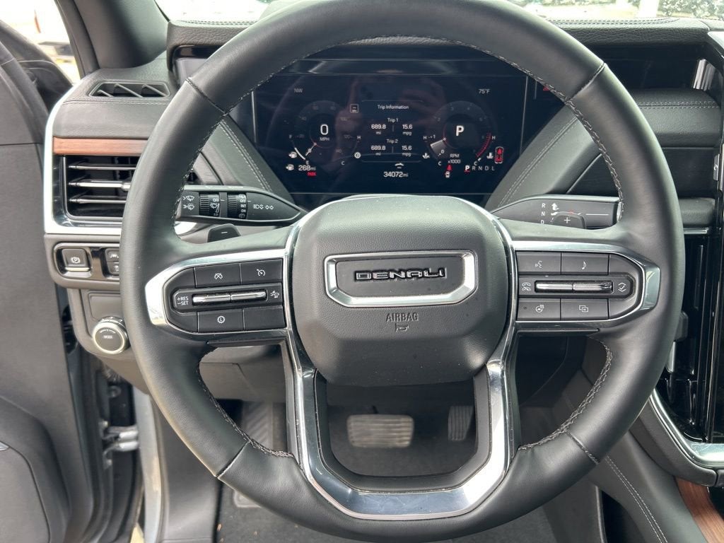 2025 GMC Yukon XL Denali