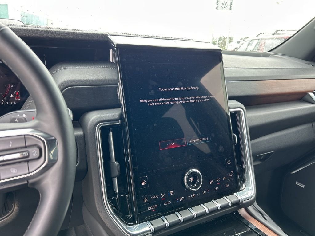 2025 GMC Yukon XL Denali