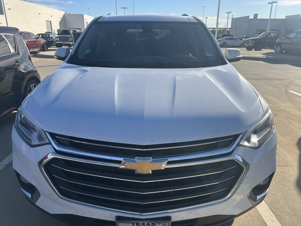 2021 Chevrolet Traverse LT Cloth