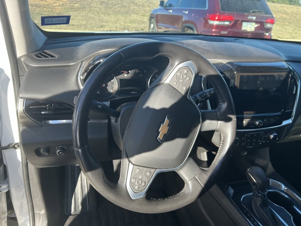 2021 Chevrolet Traverse LT Cloth