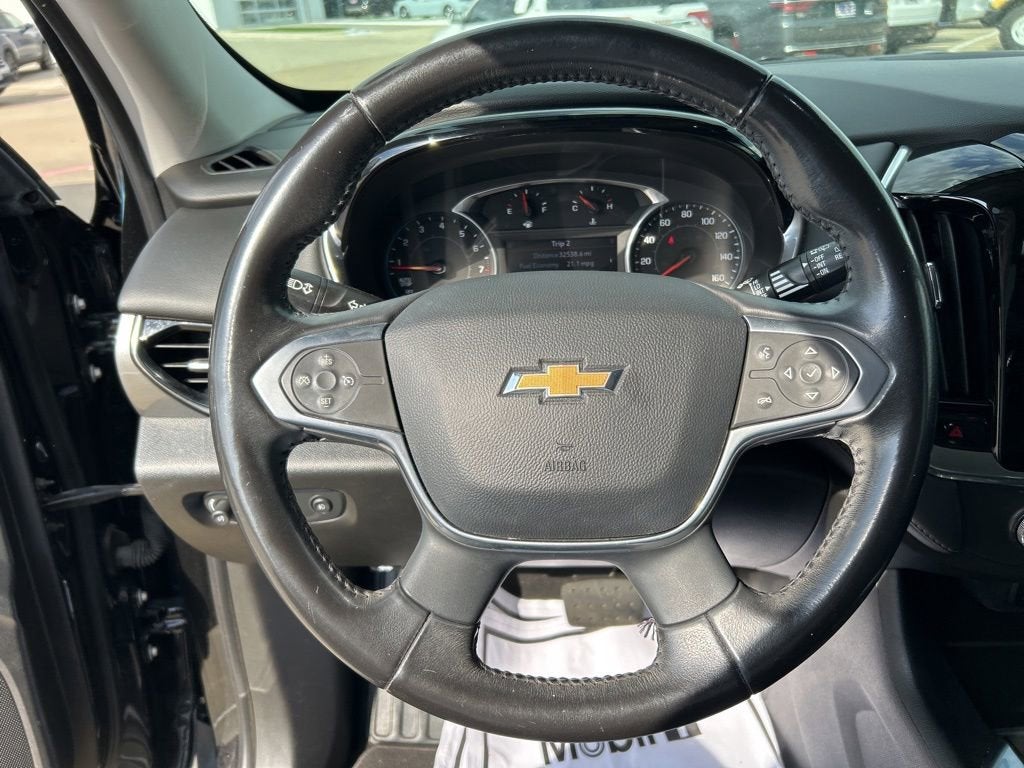 2021 Chevrolet Traverse LT Cloth